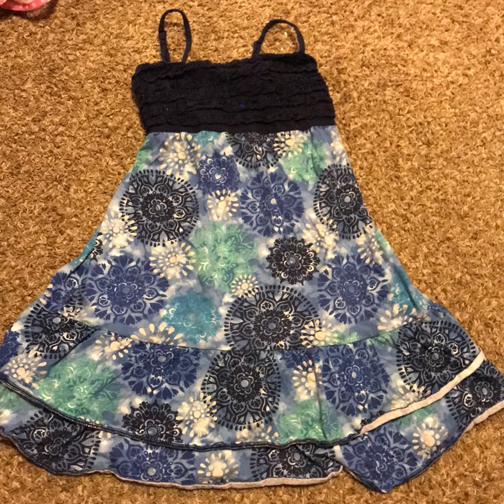 Girls dress